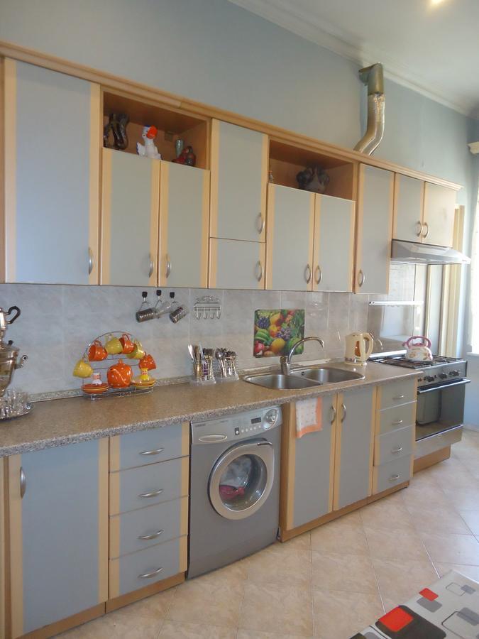 Bed and Breakfast Albatros à Tbilissi Extérieur photo