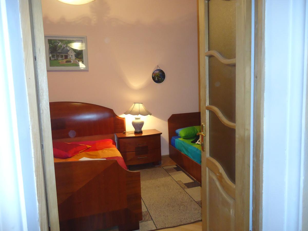Bed and Breakfast Albatros à Tbilissi Extérieur photo