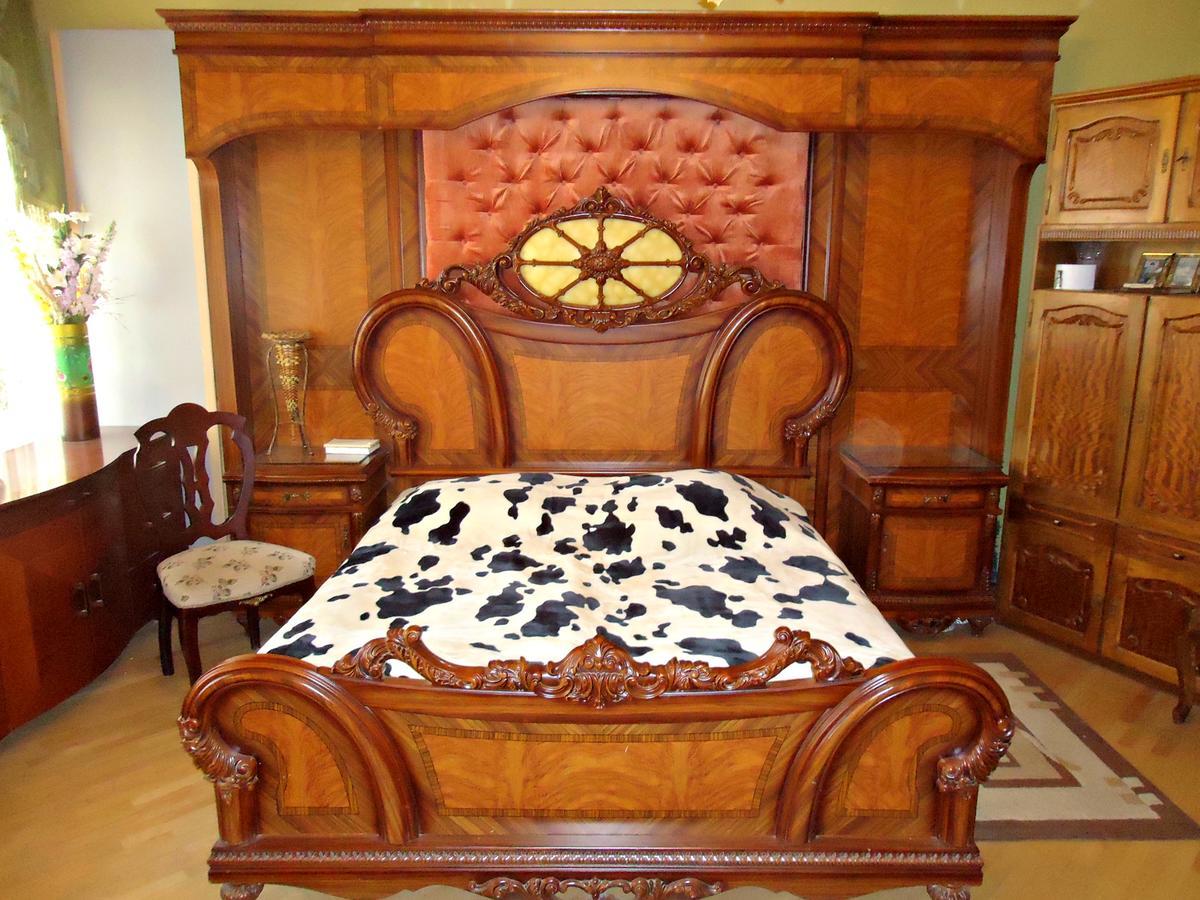 Bed and Breakfast Albatros à Tbilissi Extérieur photo